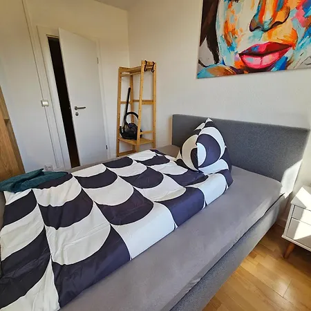 Ideal Fuer Monteure 3 Mit Kueche, Waschmaschine, Bad, Wifi, Flat Tv Usw Apartment Krostitz