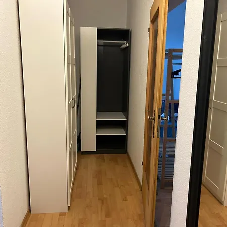 Ideal Fuer Monteure 3 Mit Kueche, Waschmaschine, Bad, Wifi, Flat Tv Usw